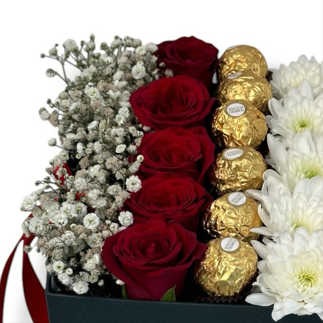 Harmony Elegance Box luxury flowers DELIVERY TO Cairo AND Egypt