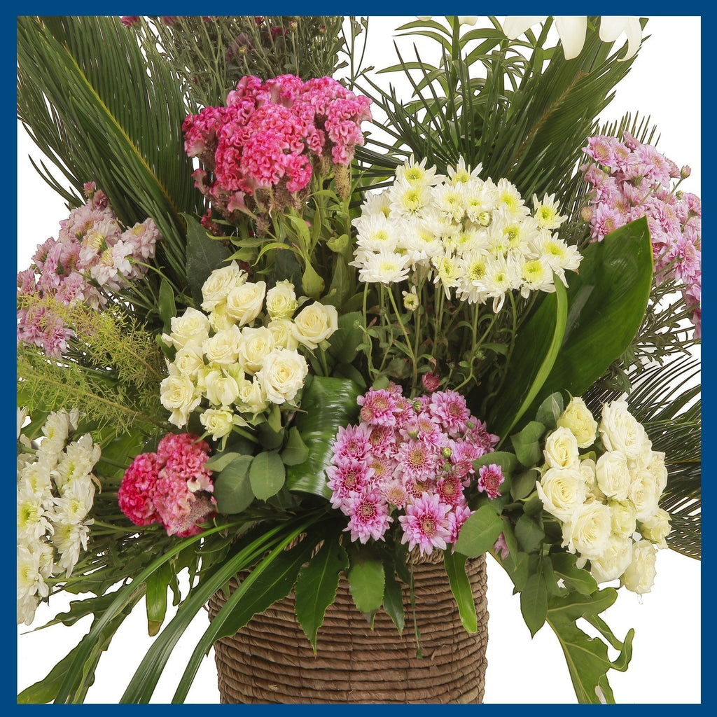 Splendid Pink basket Flowers bouquet luxury flowers DELIVERY TO Cairo AND Egypt