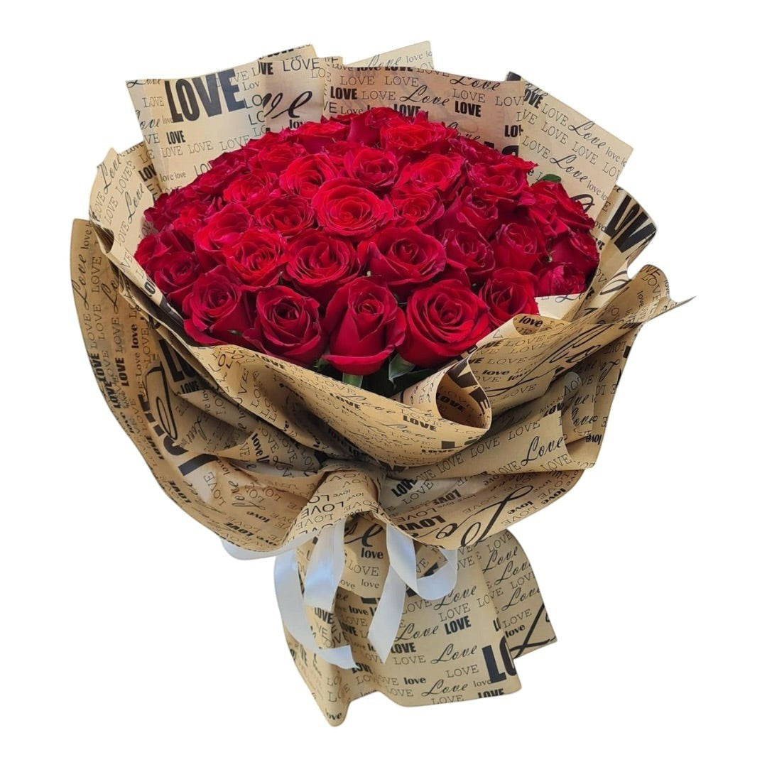Make It Unforgettable – Roses Special Hand Bouquet luxury flowers DELIVERY TO Cairo AND Egypt