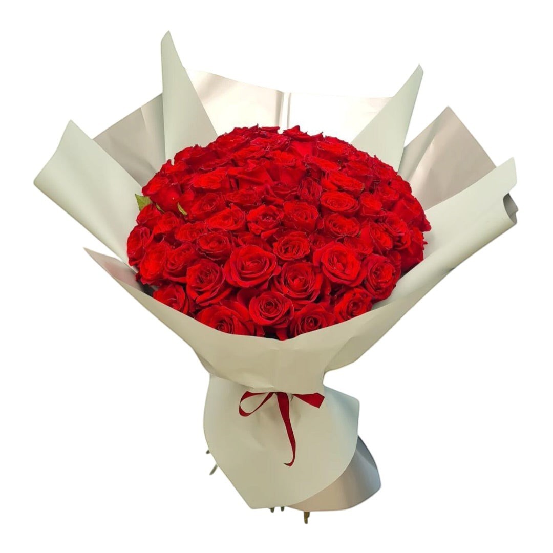 Make It Unforgettable – Roses Special Hand Bouquet luxury flowers DELIVERY TO Cairo AND Egypt