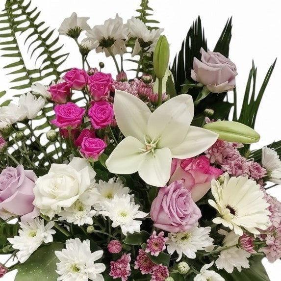 Secret Meadow Whisper Flowers bouquet luxury flowers DELIVERY TO Cairo AND Egypt