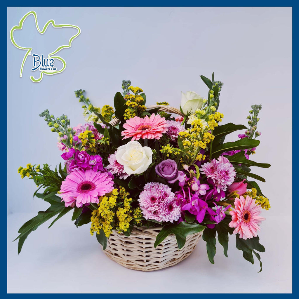 MAR22-029 Fresh Cut Flowers luxury flowers DELIVERY TO Cairo AND Egypt